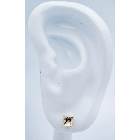 Genuine 1.68 Cts White Sapphire Stud Earrings 14k Gold